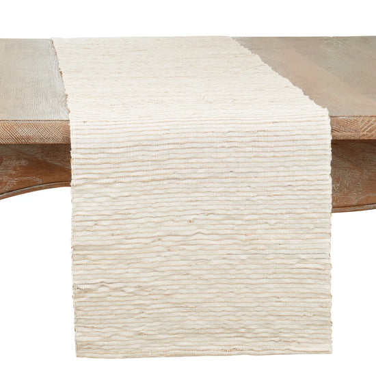 Water Hyacinth Runner