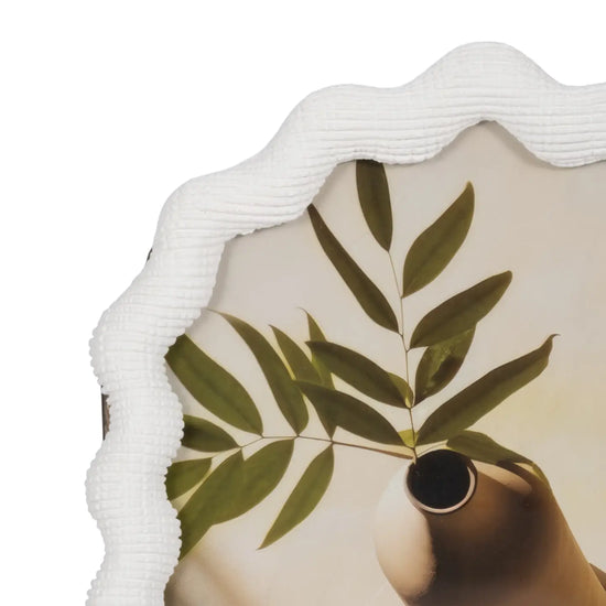 8x10 White Wavy Arch Resin Frame