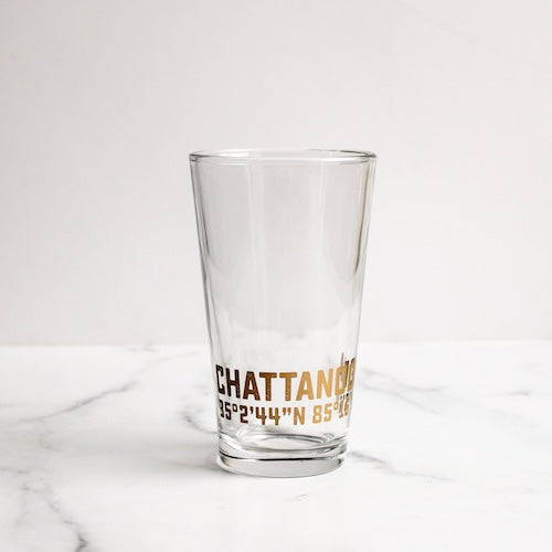 Gold Chattanooga Longitude Latitude Pint Glass
