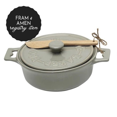 *REGISTRY ITEM: Grey Brie Baker*