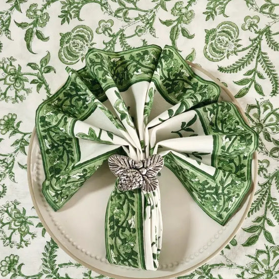 S/4 Lilibet Green Buti Napkins