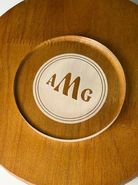 Lucite Round 4-Coaster w/ Monogram