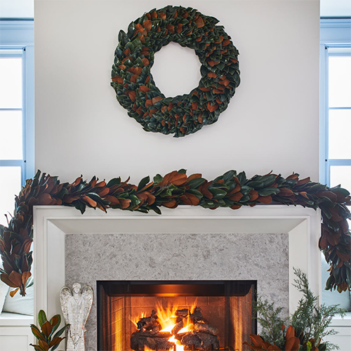 Fresh The Original Magnolia Wreath