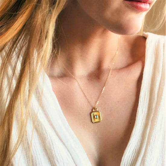Jurni Pendant Necklace