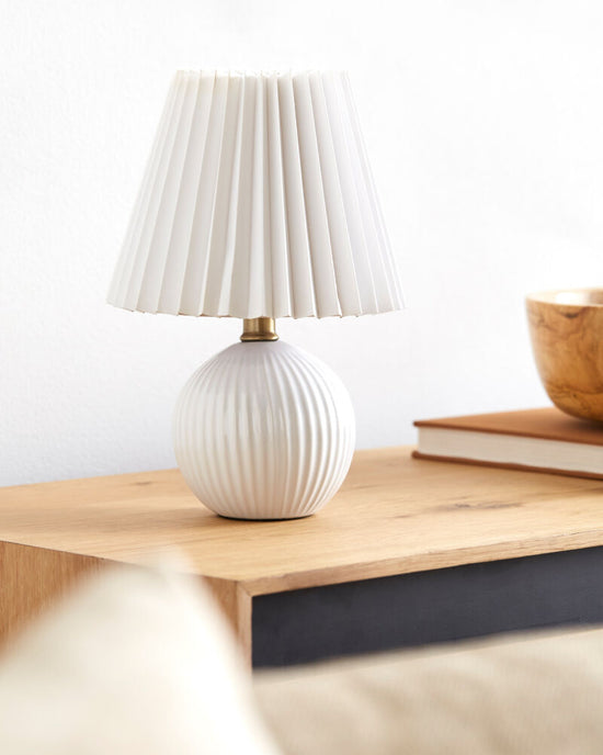 Ferez White Ceramic Lamp