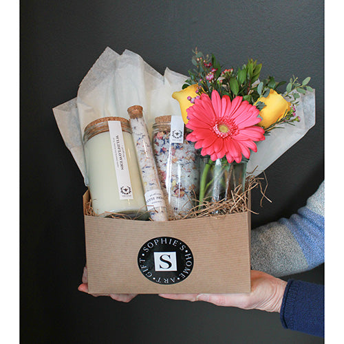 Spa Gift Box with Flowers