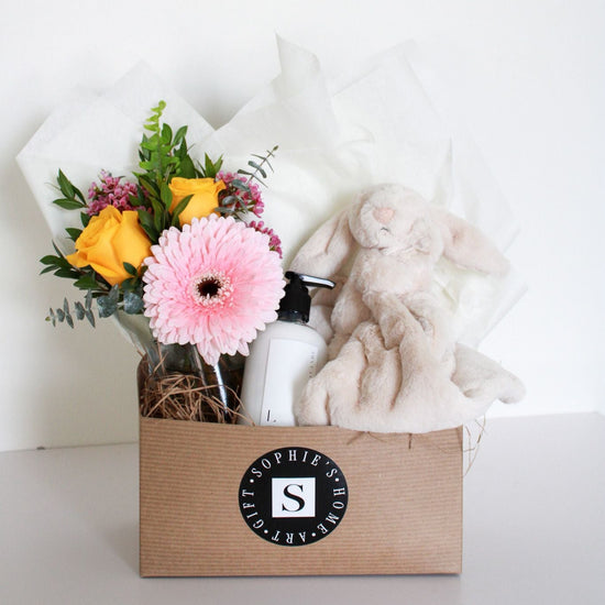 Mom + Baby Gift Box